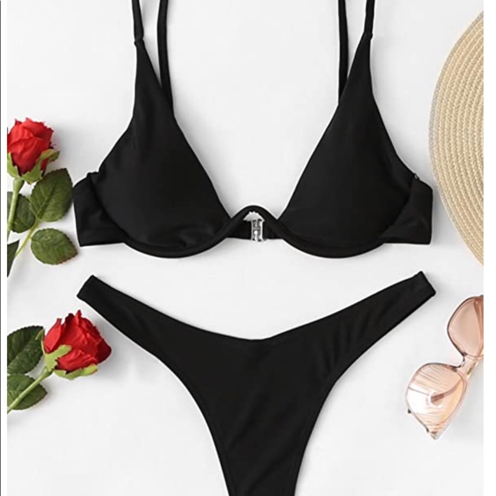 Verdusa black bikini large and medium available